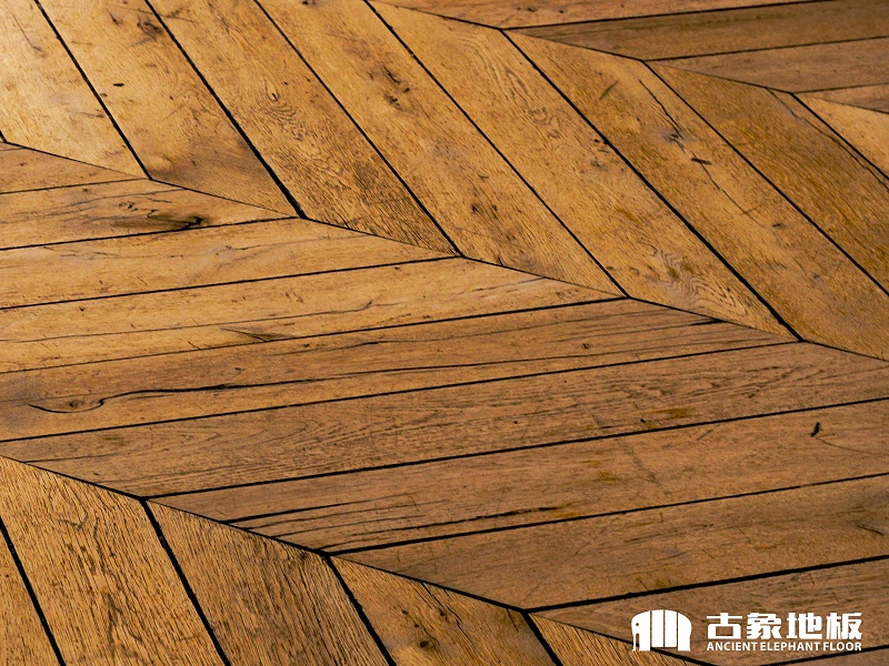 吹風(fēng)機(jī)冷風(fēng)吹干縫隙處