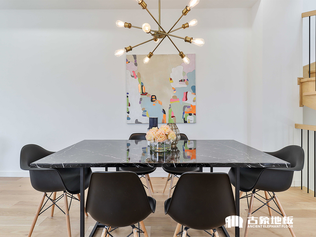 強(qiáng)化地板相較于其它材料有哪些優(yōu)勢呢