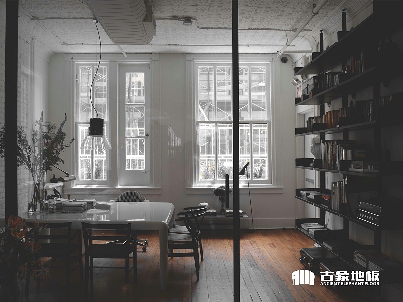 木地板變黑原因