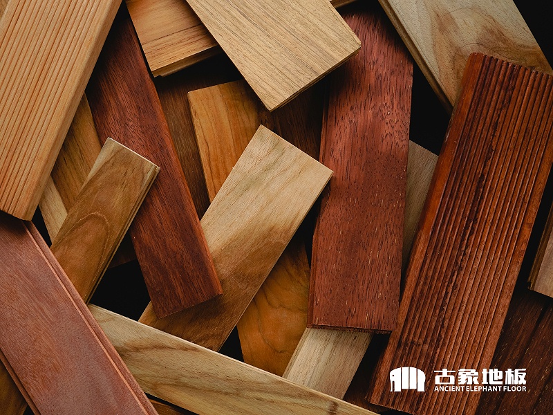 強(qiáng)化地板等人造板材購買時(shí)需注意甲醛含量