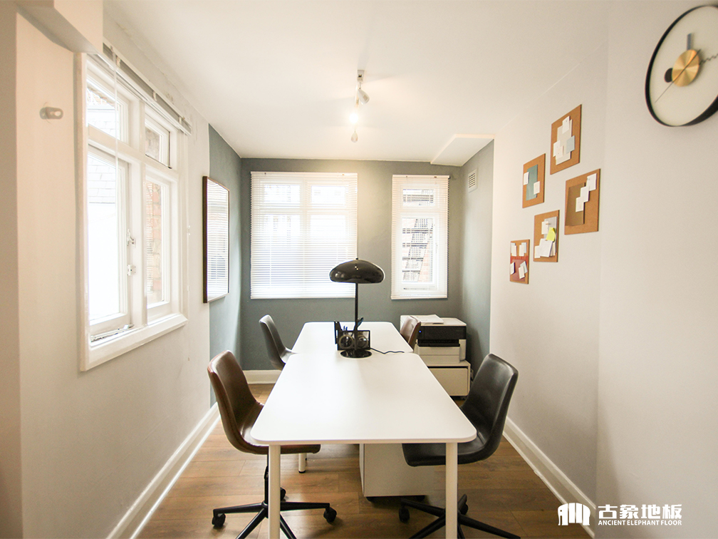 新三層實(shí)木地板鋪裝前一定要做地面找平嗎