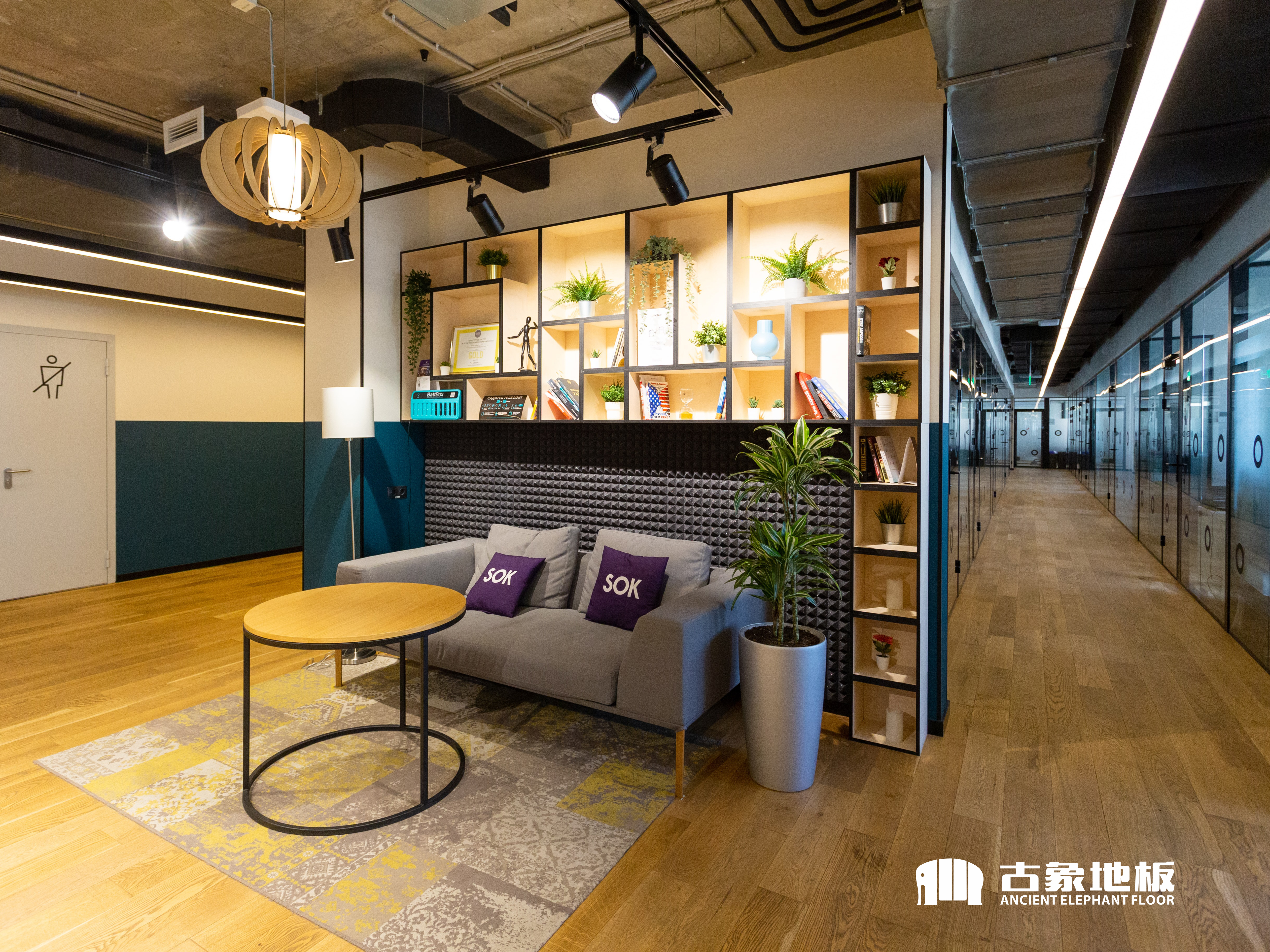 強化地板與超耐磨多層實木地板有哪些區(qū)別