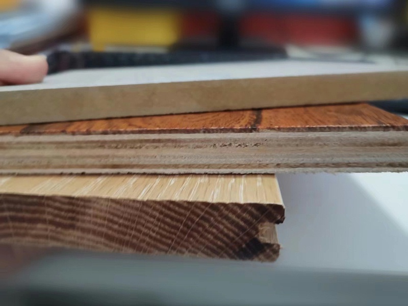 實木、多層、強化截面對比2