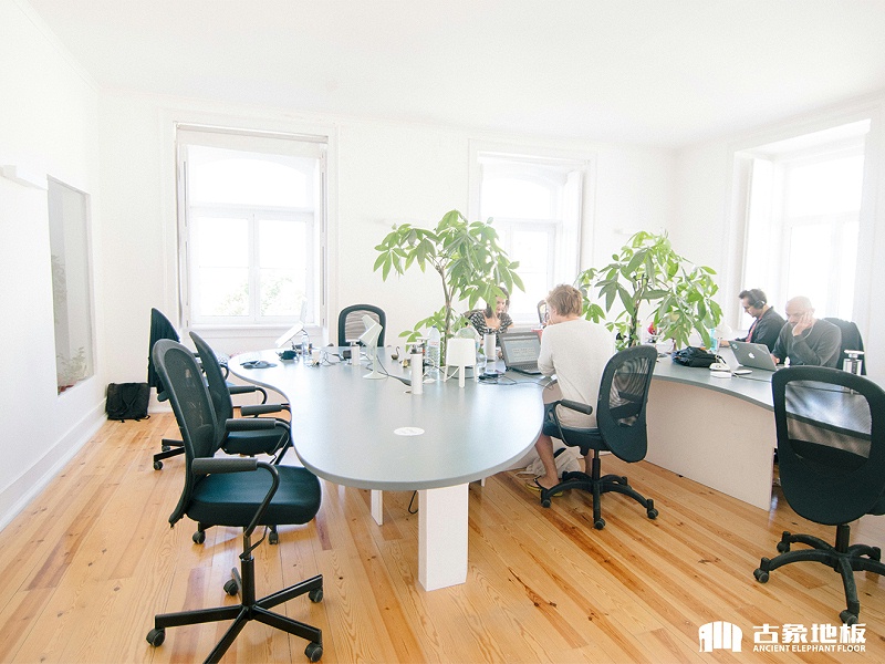 新三層實木地板性能