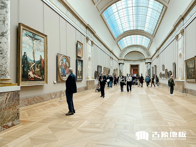 博物館地板應(yīng)以人為本